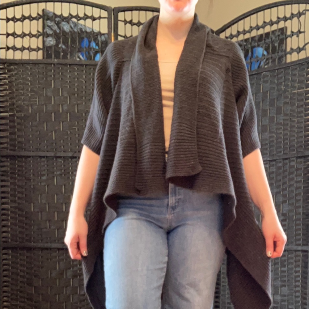 Vera Wang slouchy cardigan